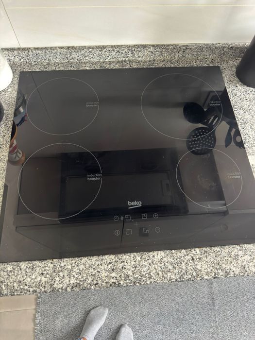Placa Indução BEKO HII64400 AT