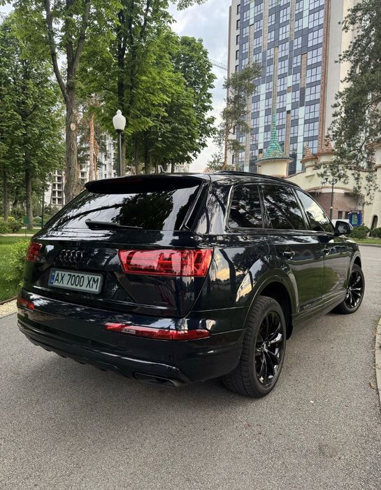 Красуня Audi Q7 2017 ( обмін на авто, нерухомість )