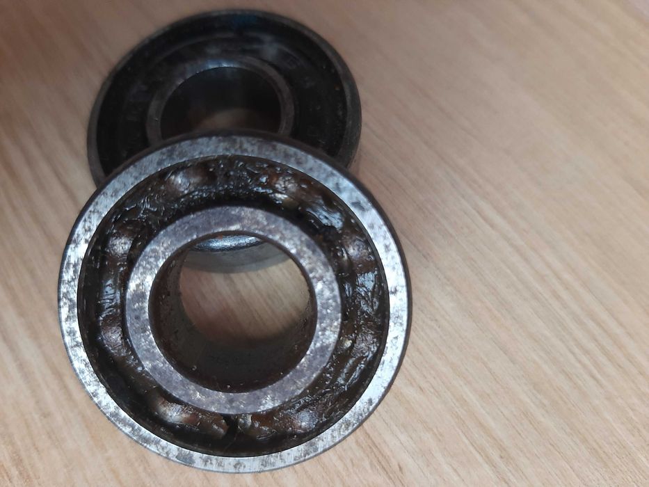 Підшипники 2шт.                   .