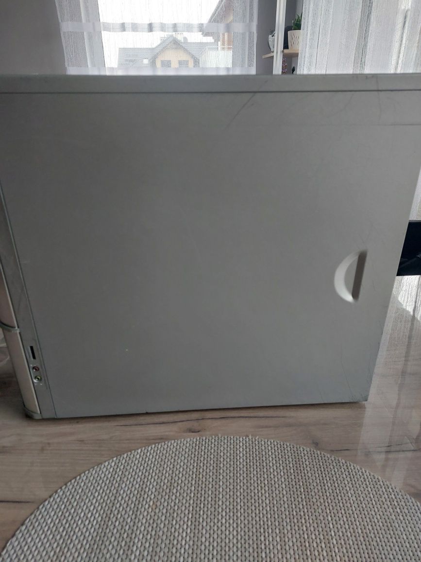Komputer Cooler Master Intel Core i5 256GB 12GB RAM  Win10