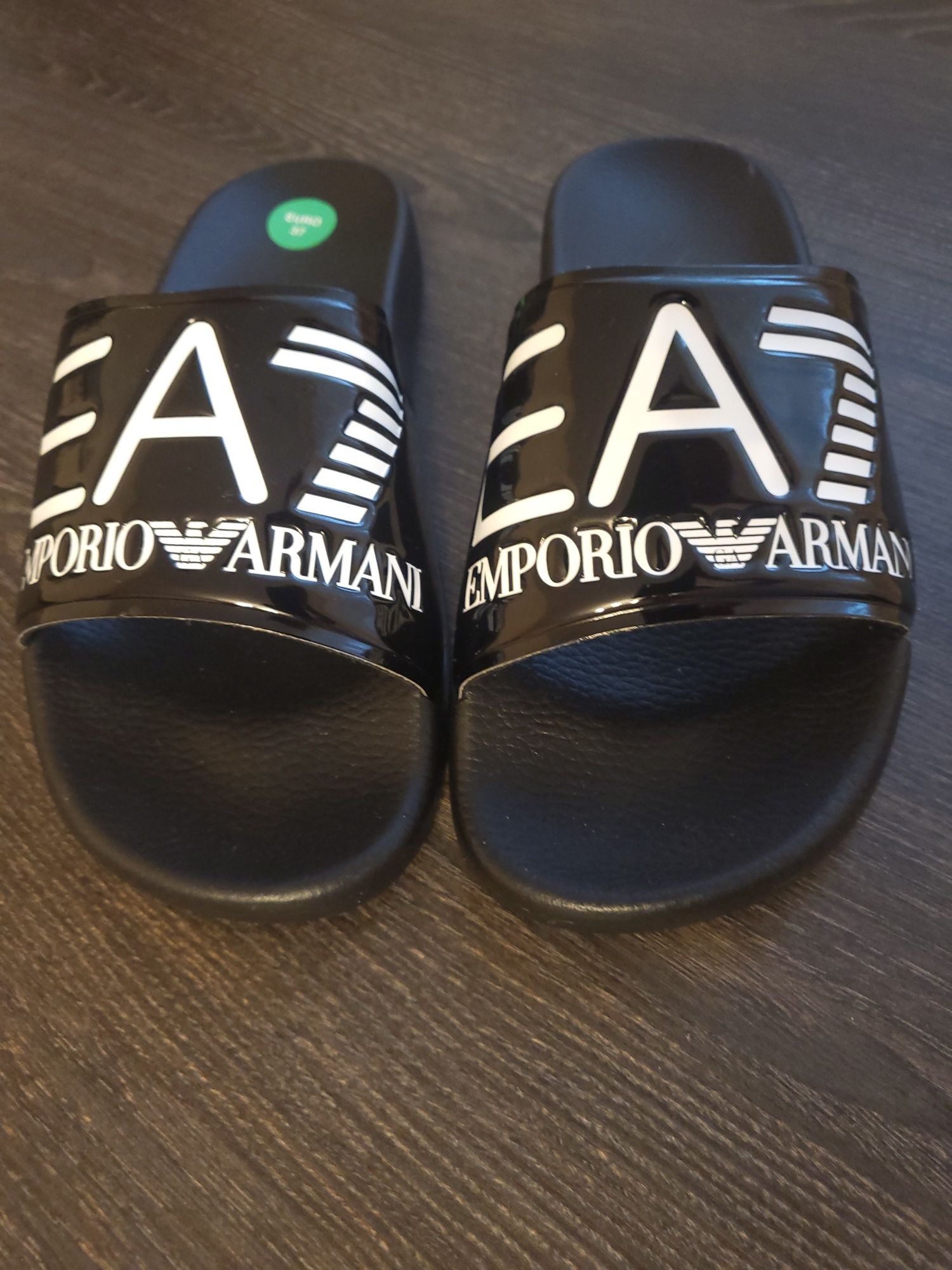 Emporio Armani шльопанці, сланці,в'єтнамкі Emporio Armani p.37