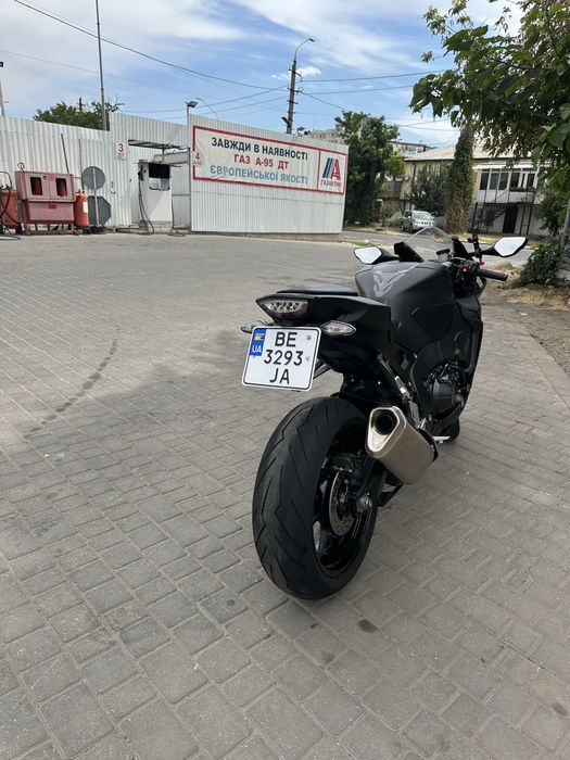 Honda CBR1000RR 2021