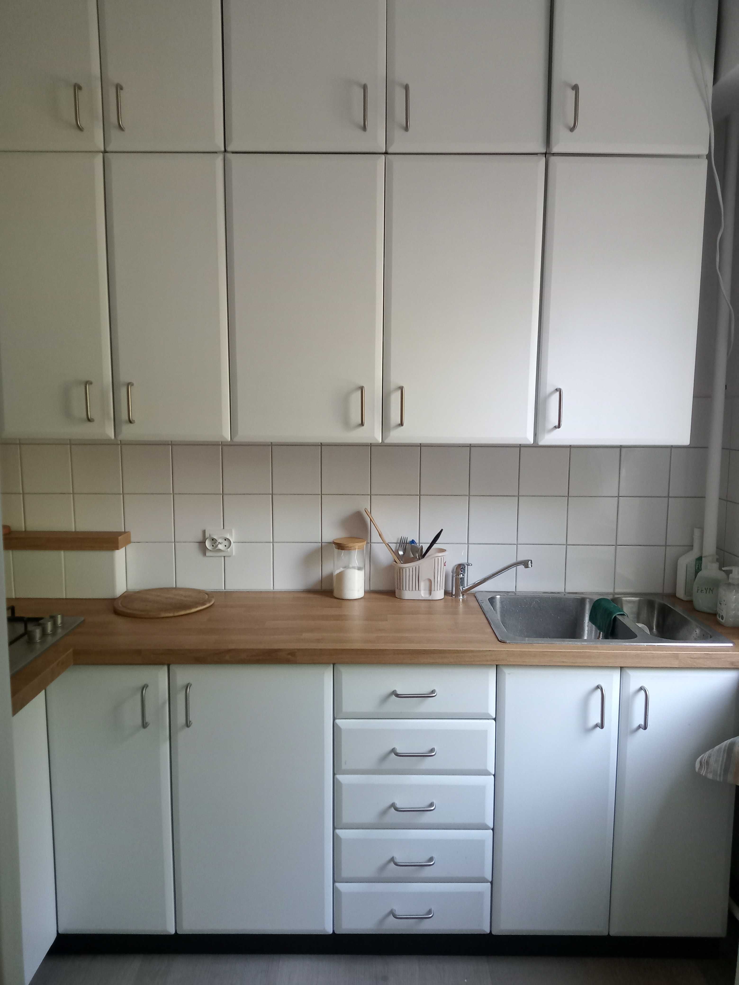 kawalerka z balkonem