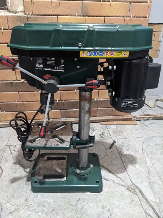 Свердлильний станок