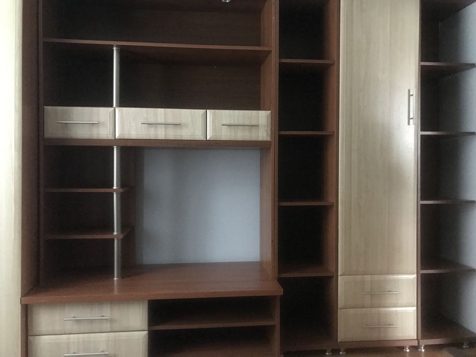 Стінка, меблі