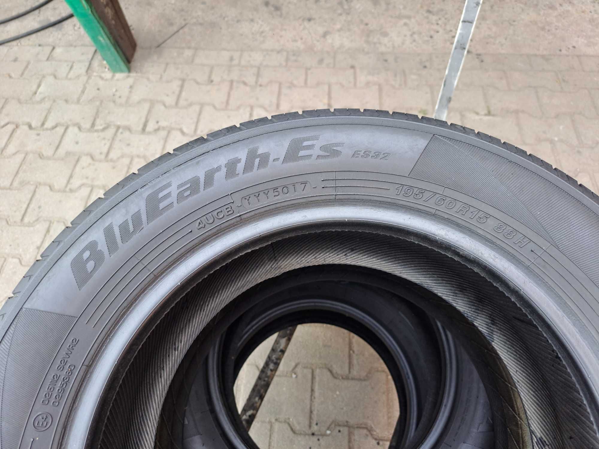 Opona 195/60/15 Pojedyńcza Pojedynka 195/60R15 Yokohama BluEarth ES32