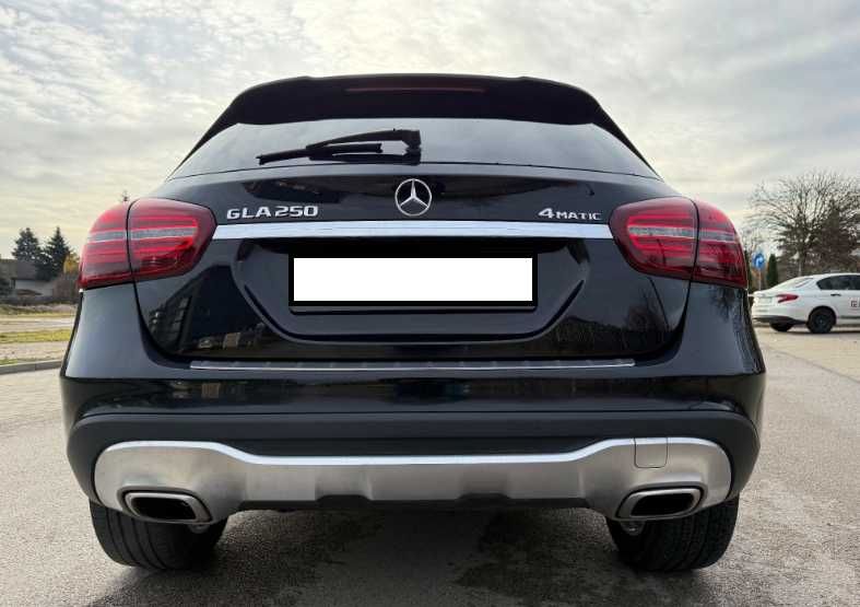 авто з Європи Mercedes-Benz GLA 250