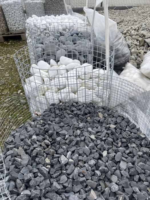 Kamienie grys kliniec tłuczeń żwir torf piaski kamień ozdobny kora