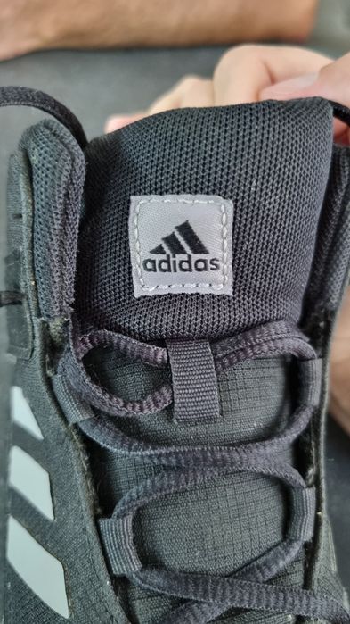 Детские осенние-зимние ботинки-кроссовки Adidas Terrex термо на мальчи