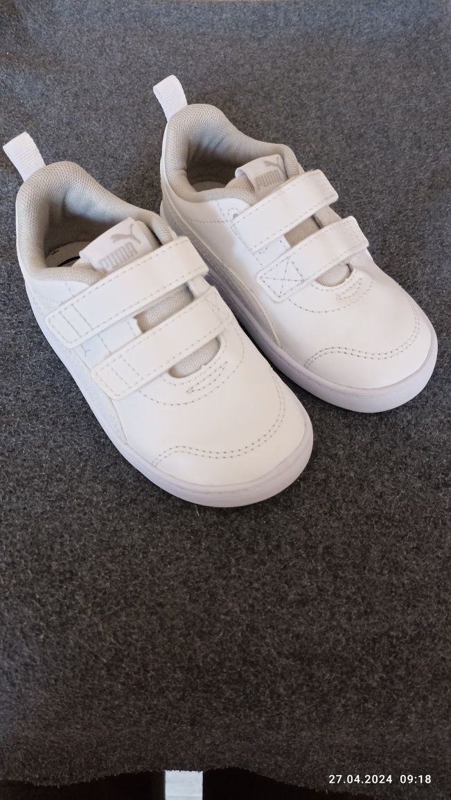 Buty dziecięce Puma białe rozmiar 24