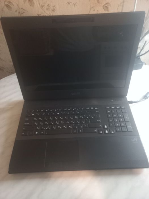 Игровой ноутбук ASUS ROG G74SX Core I7-2630QM 12 RAM 250 SSD NVIDIA
