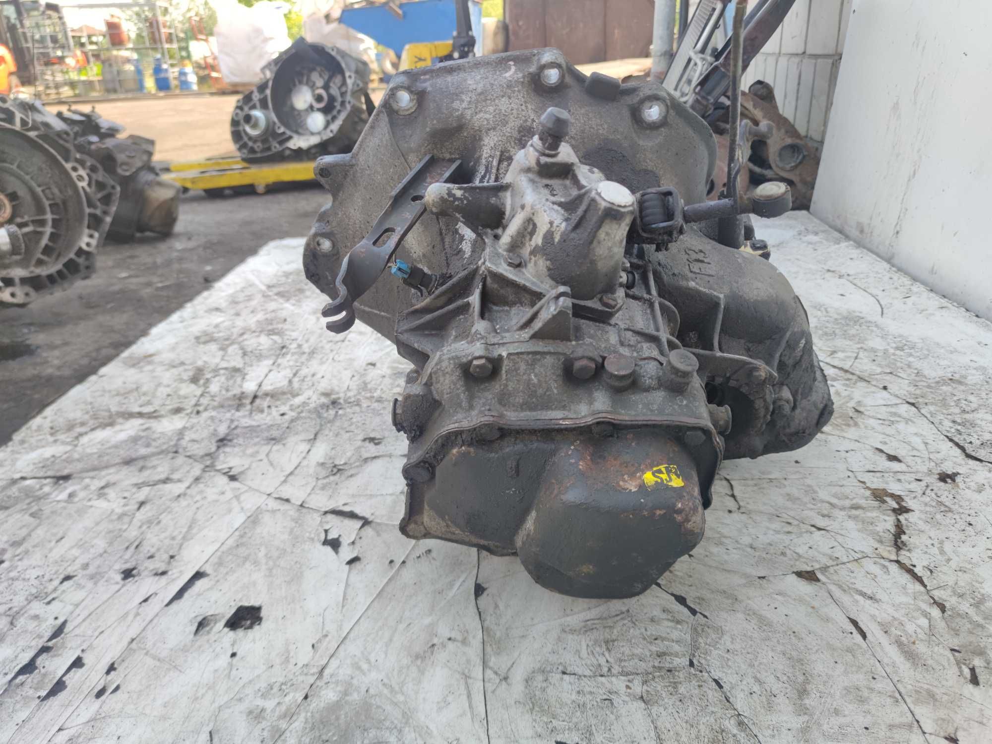 Opel Corsa C 1.2 B Skrzynia Biegów F13W374