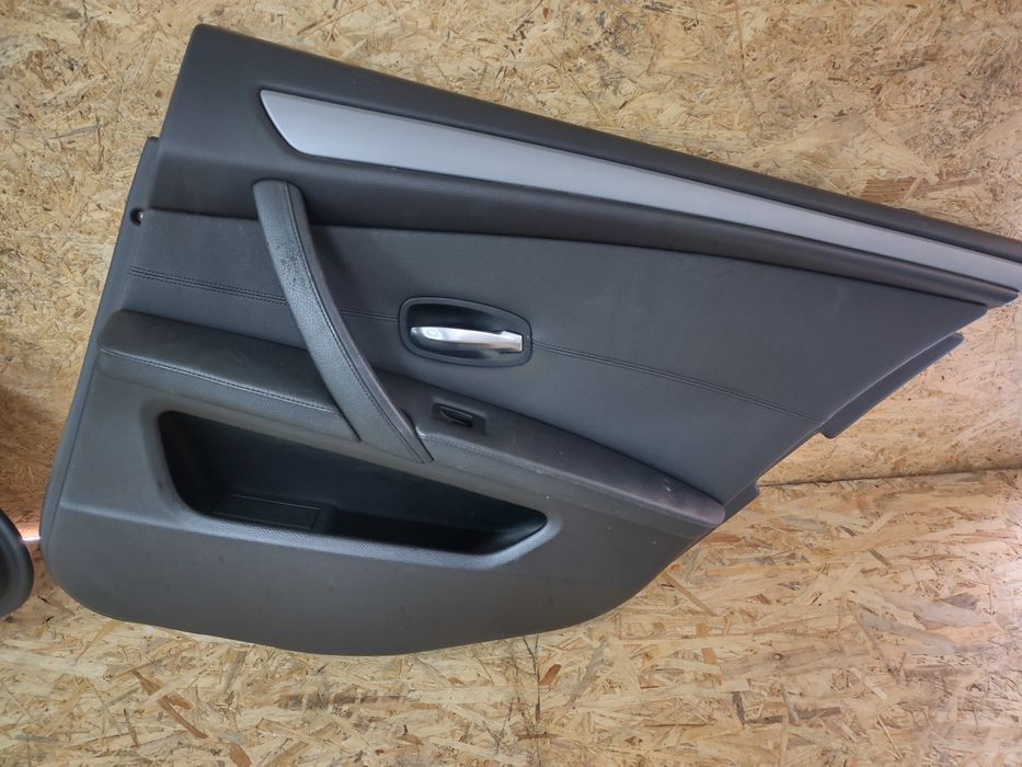 Quartelas Cartões de Porta Traseiras Bmw Serie 5 E61 Lci