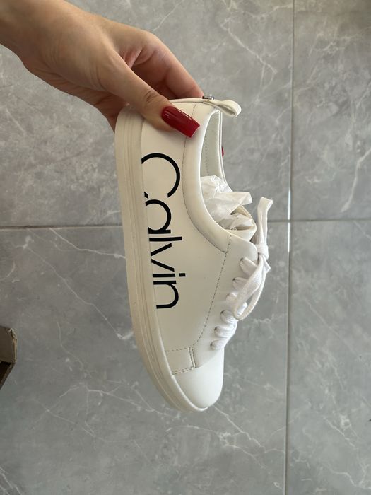 Кеди Calvin Klein Maddie White — оригінал, топ стан, 38 розмір