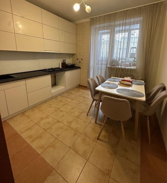 Продам 1 кв ЖК Молодежный