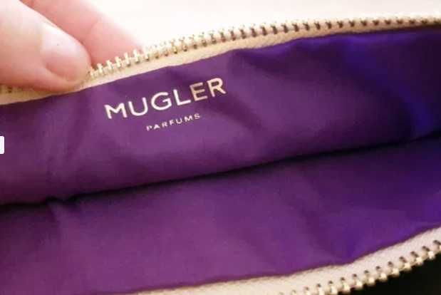 nowa oryginalna kosmetyczka firmy Mugler