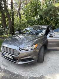 Ford Fusion 2013 рік