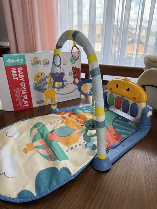 Розвиваючий килимок