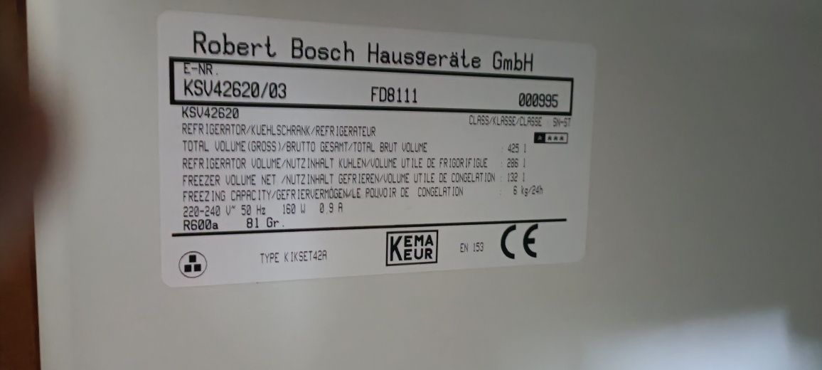 Холодильник Bosch 2-х камерный