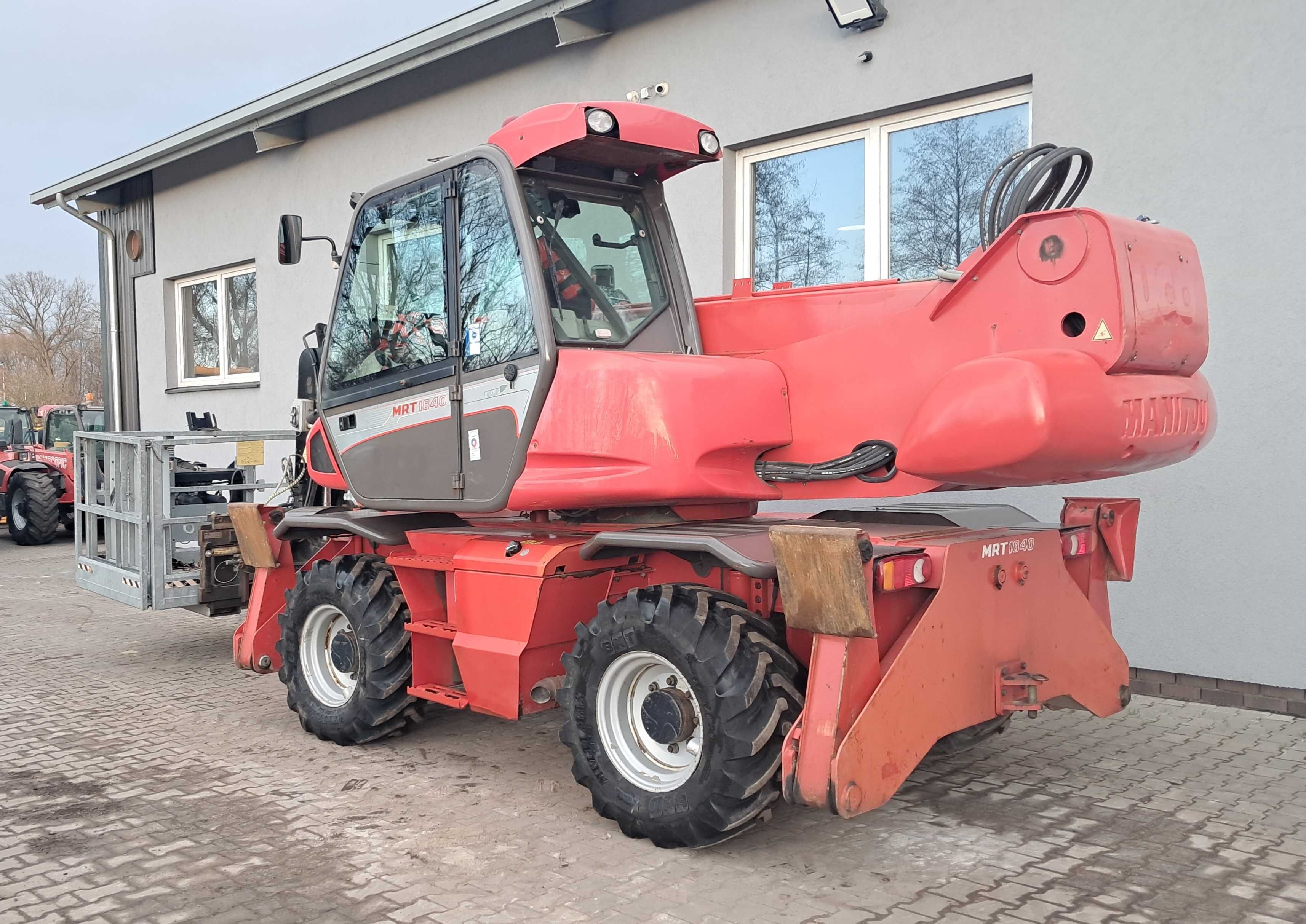 MANITOU MRT 1840 Easy Klima Ładowarka obrotowa ROTO Ster. Radiowe Kosz