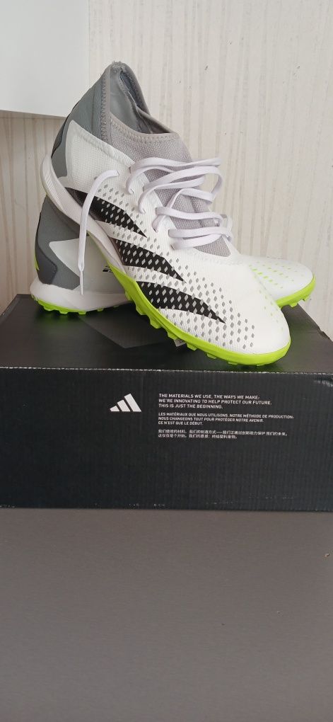 Сороконожки Adidas Predator Accuracy.3 TF 27см