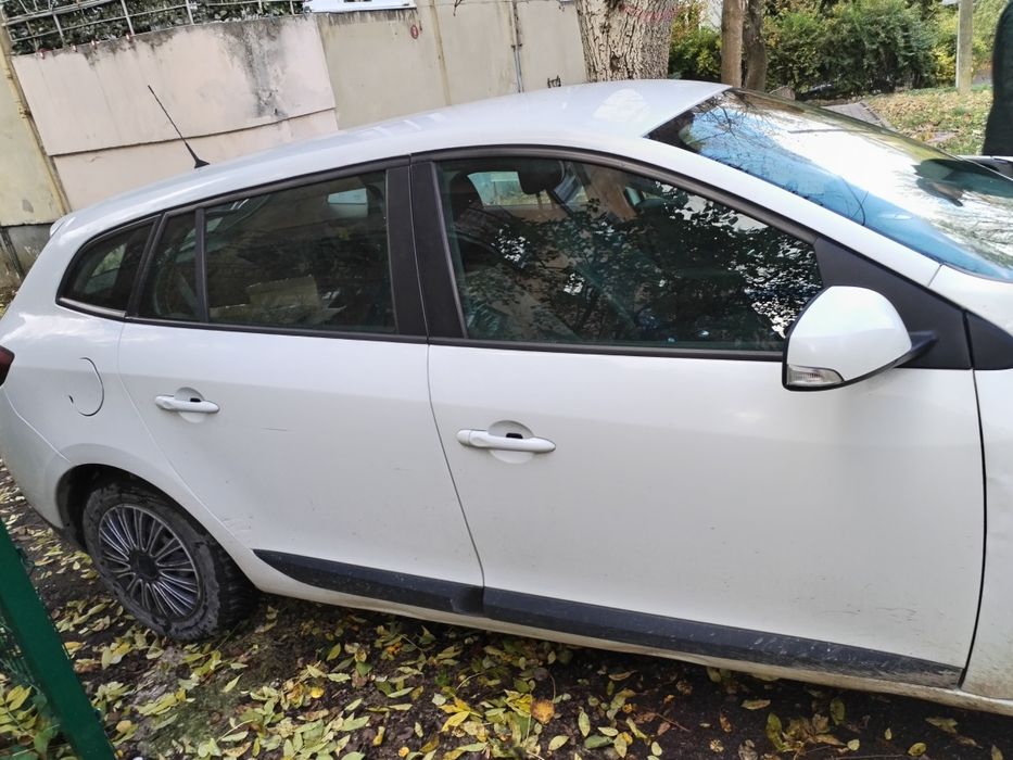 Рено Меган 3, всі питання за телефоном