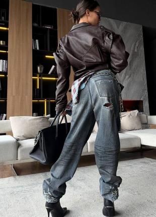 Джинсы Balenciaga
