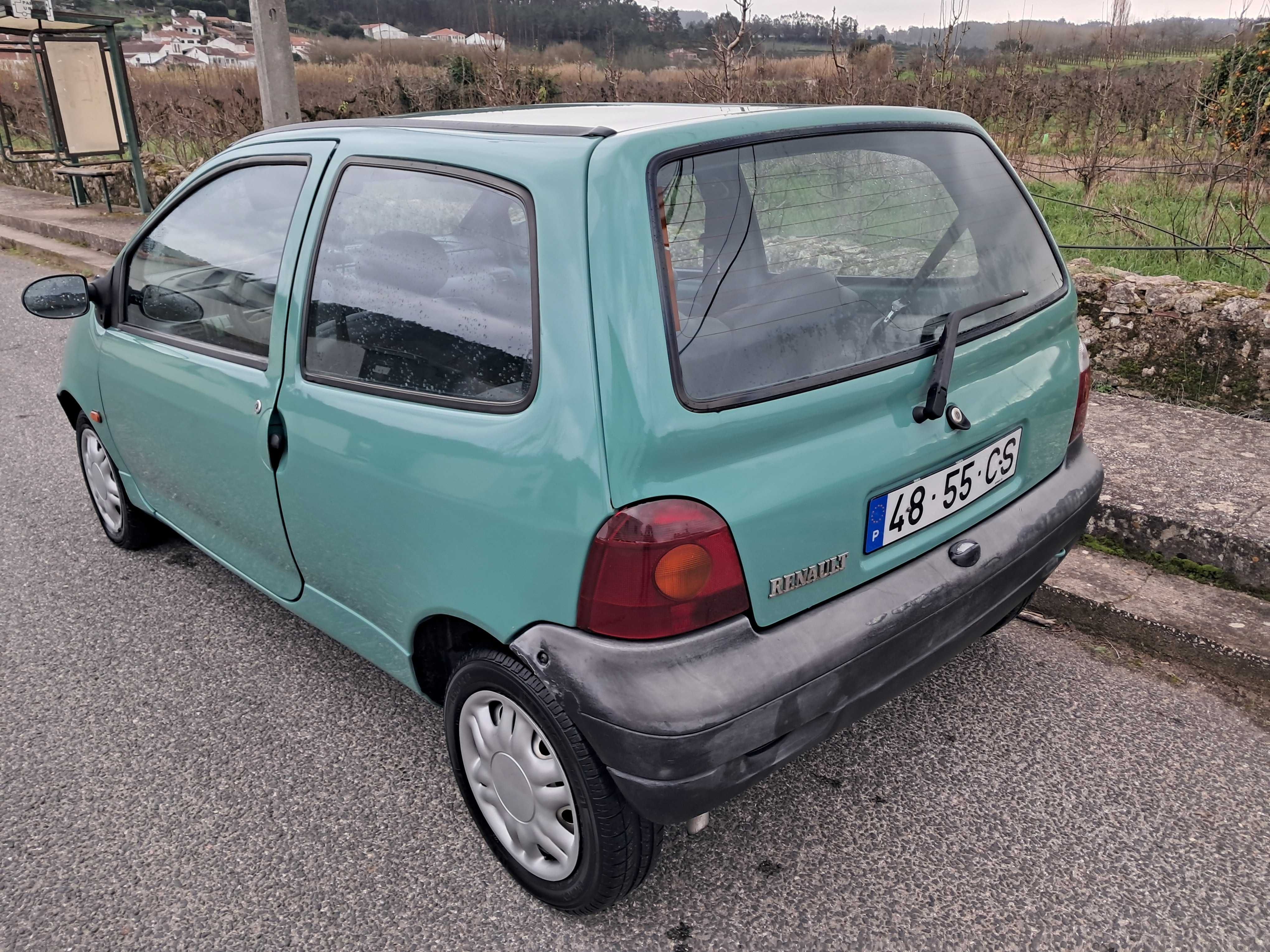 Twingo de 1993 em bom estado