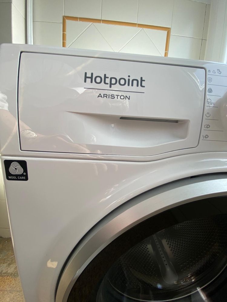 Máquina de Lavar Roupa - HOTPOINT NM11 847 WS A EU - 8 Kg