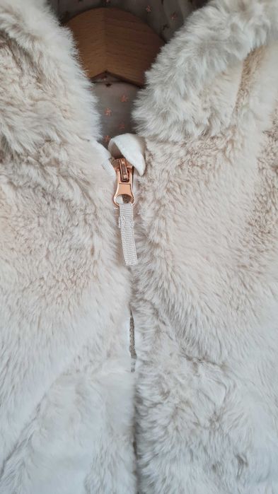 Kamizelka z kożuszkiem dziewczęca Nutmeg 86/92