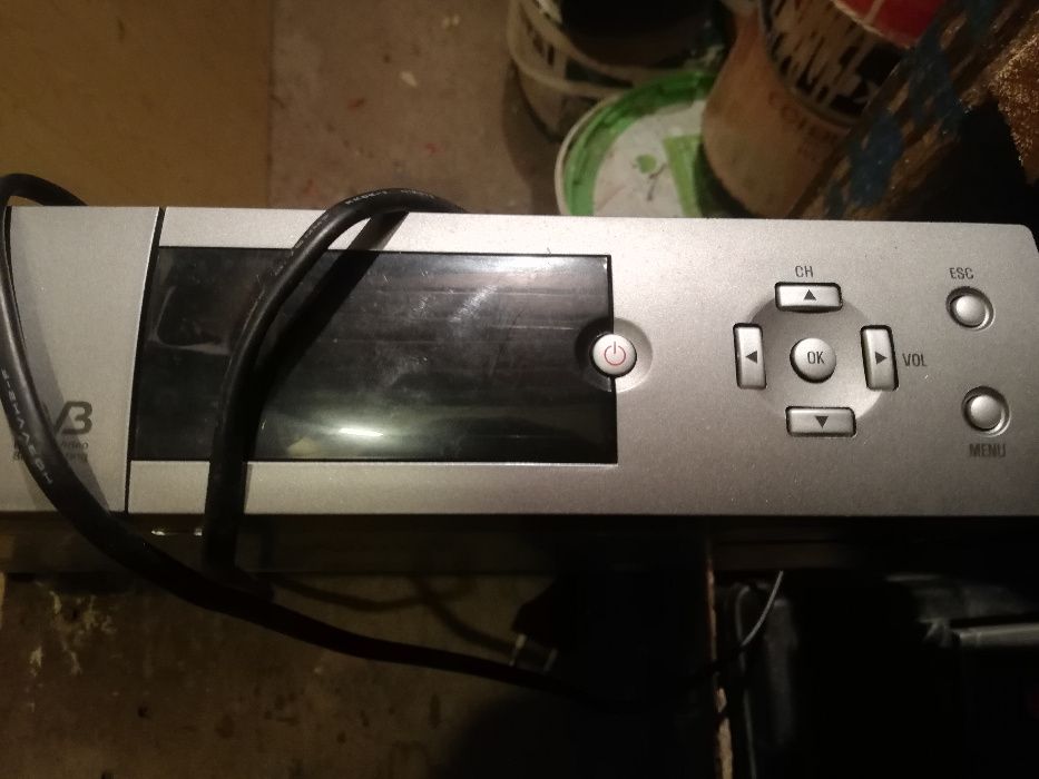 Tuner satelity SAT