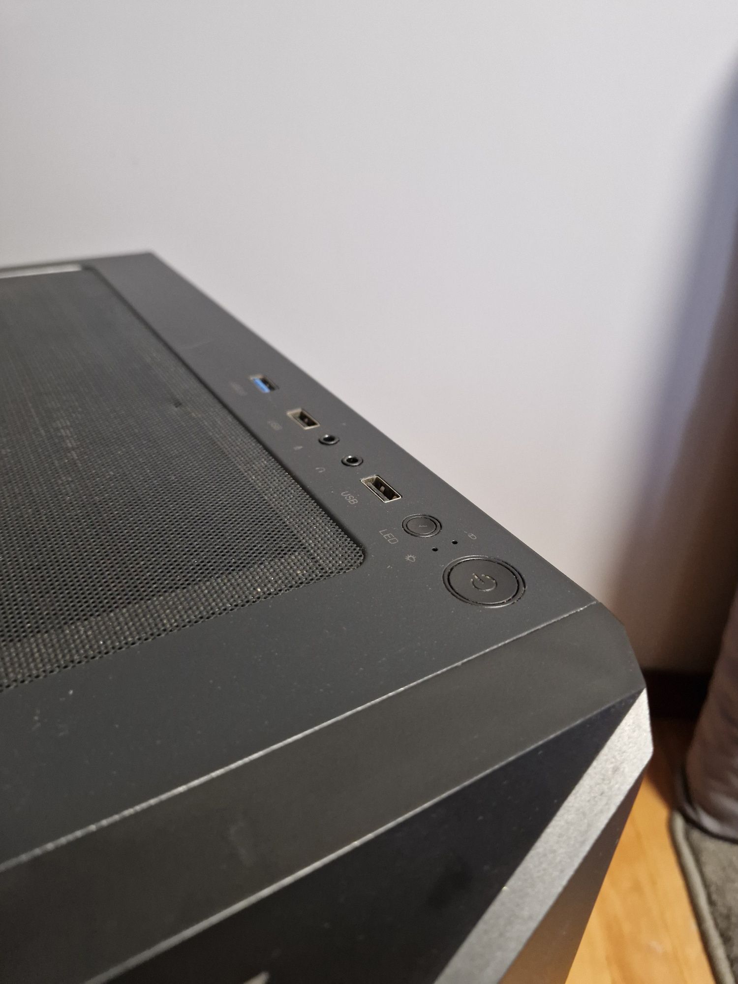 Komputer do gier i pracy 16gb ram Gtx 1060 6gb i5 9400F