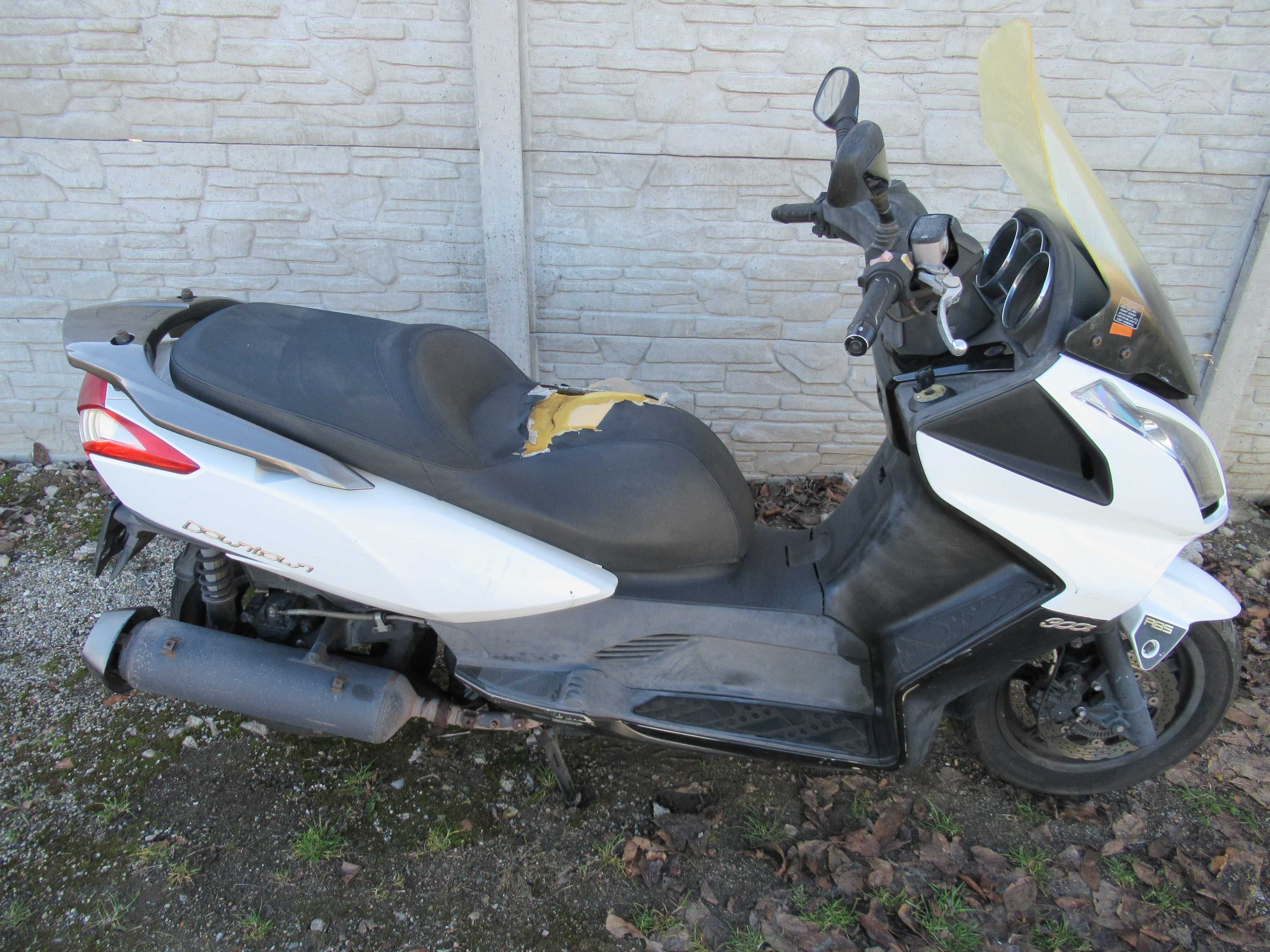 Kymco Downtown 300 rok 2017