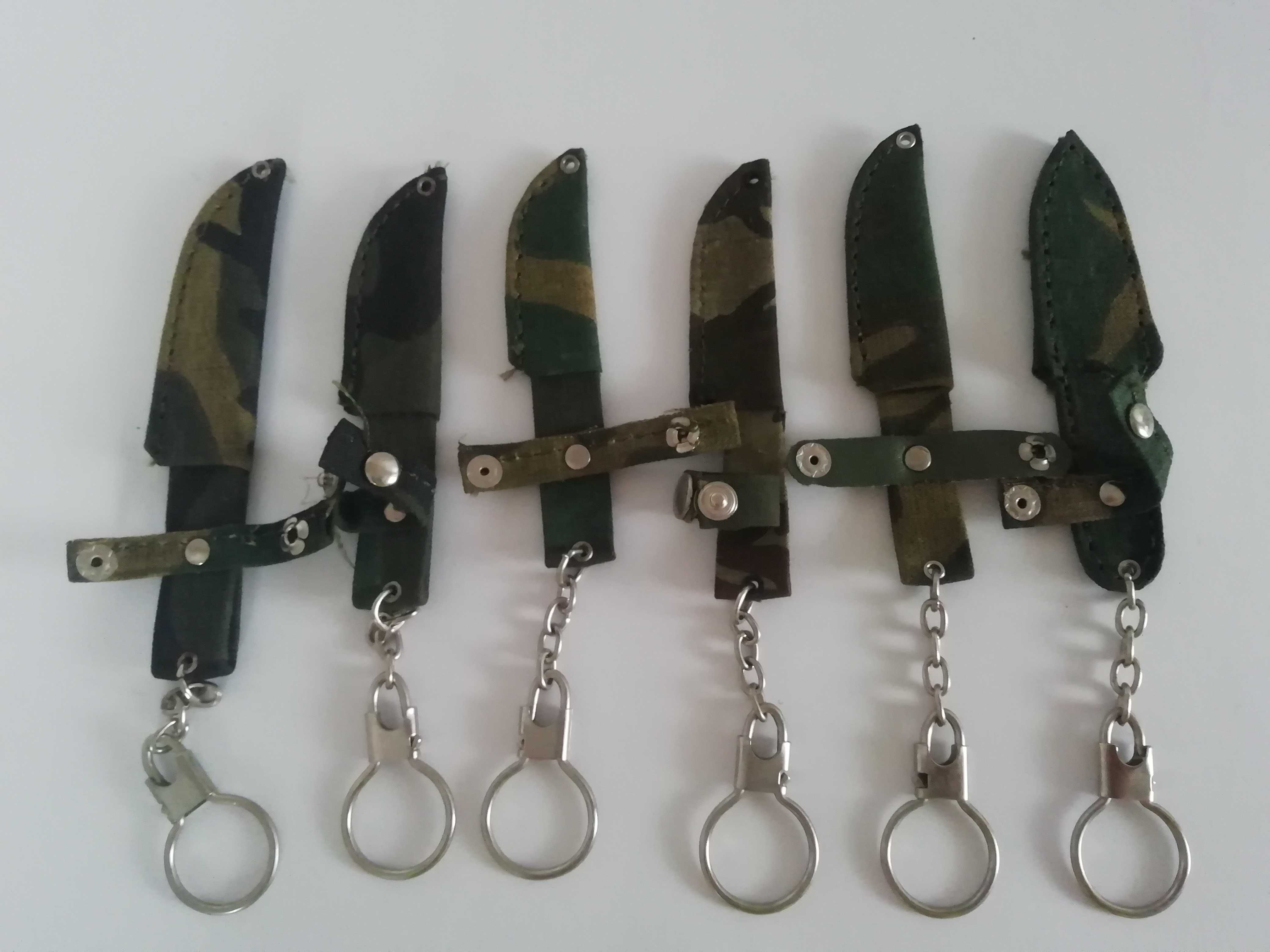 Fábrica Muela - 6 mini facas de coleção com as bainhas porta chaves