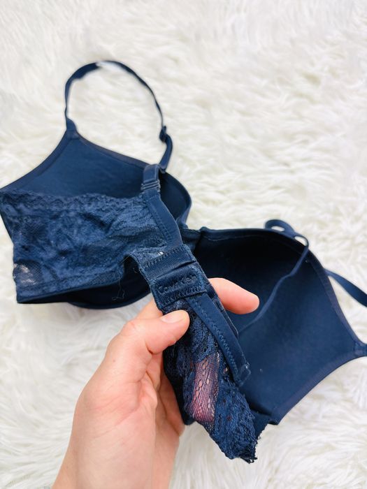 Biustonosz usztywniany 70C granatowy