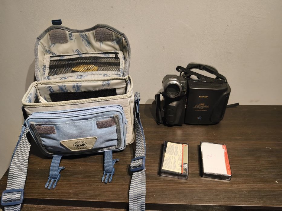 Kamera wideo Sharp VL-H400