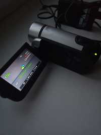 Видео камера Canon Legria FS305
