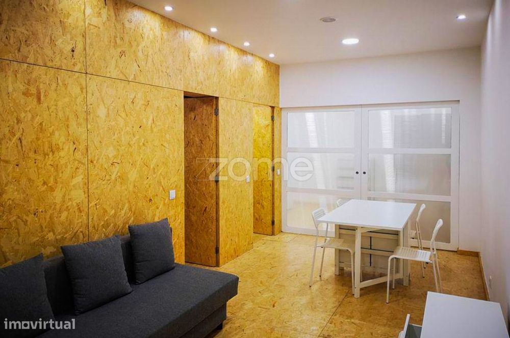 Garagem com 57m2 na Rua do Sardoal, Braga