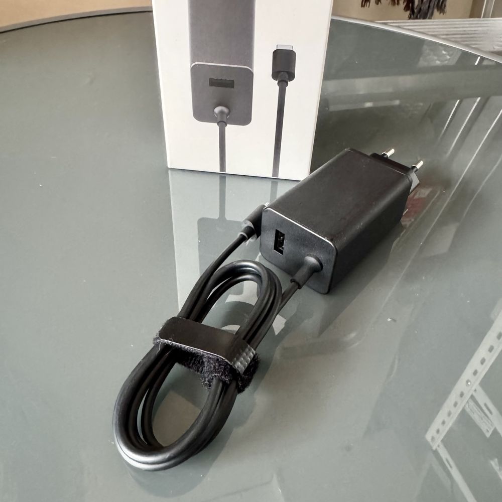 Carregador DJI 65W