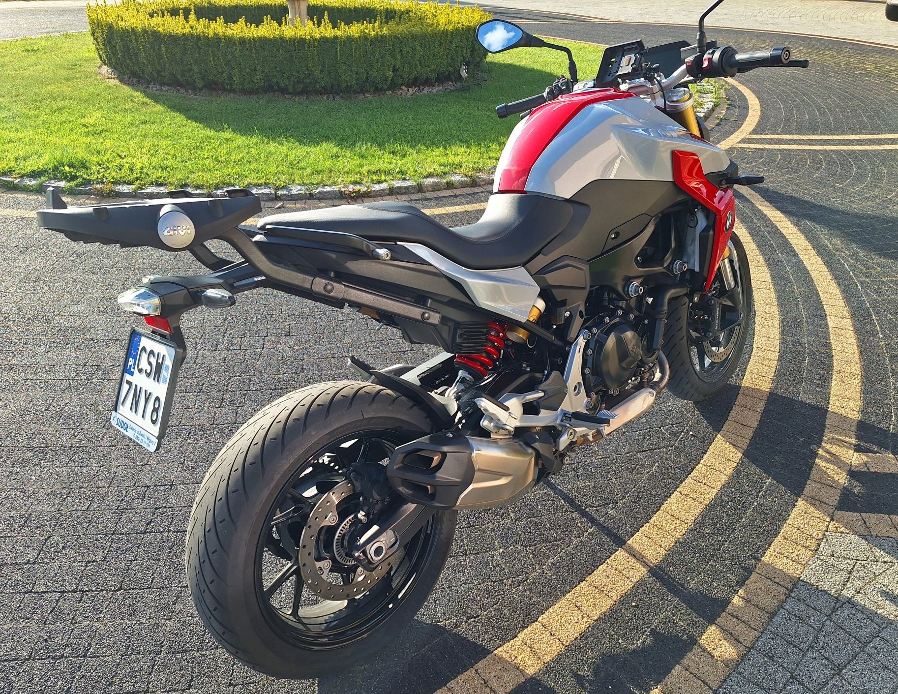 Bmw f900r super stan bogata wersja
