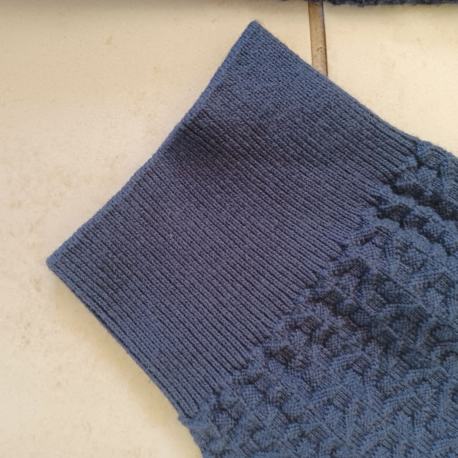Sweter GANT New Hawen USA jak nowy XL / salon 599 zł