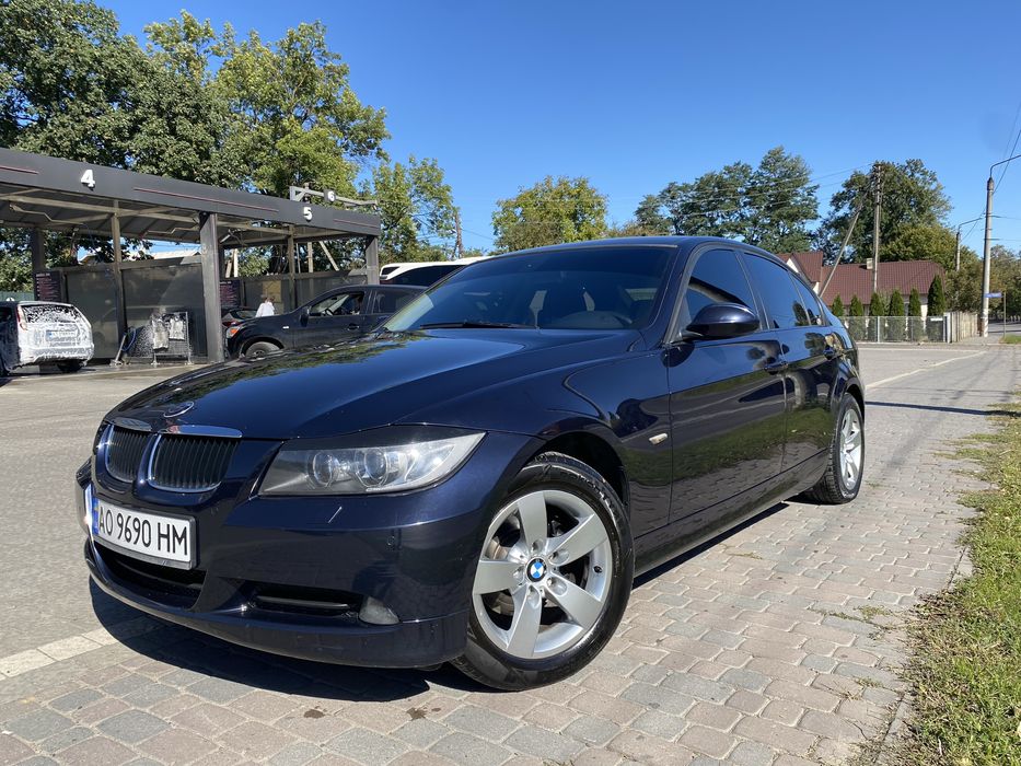 BMW3 E90