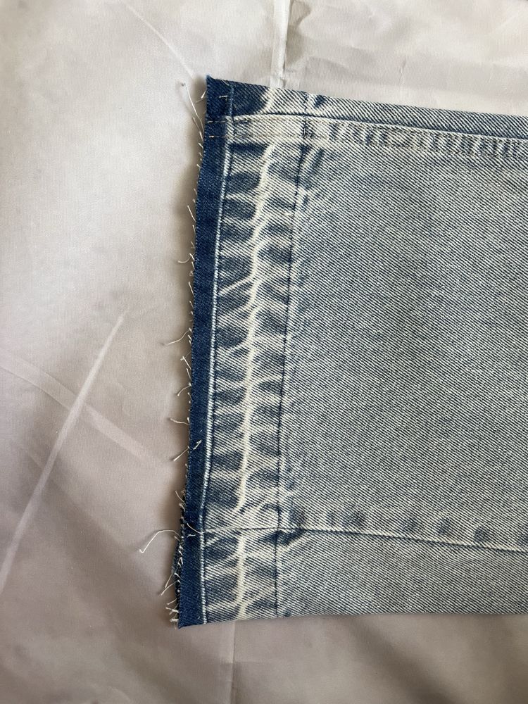 Джисни Zara flared jeans Оригінал у наявності