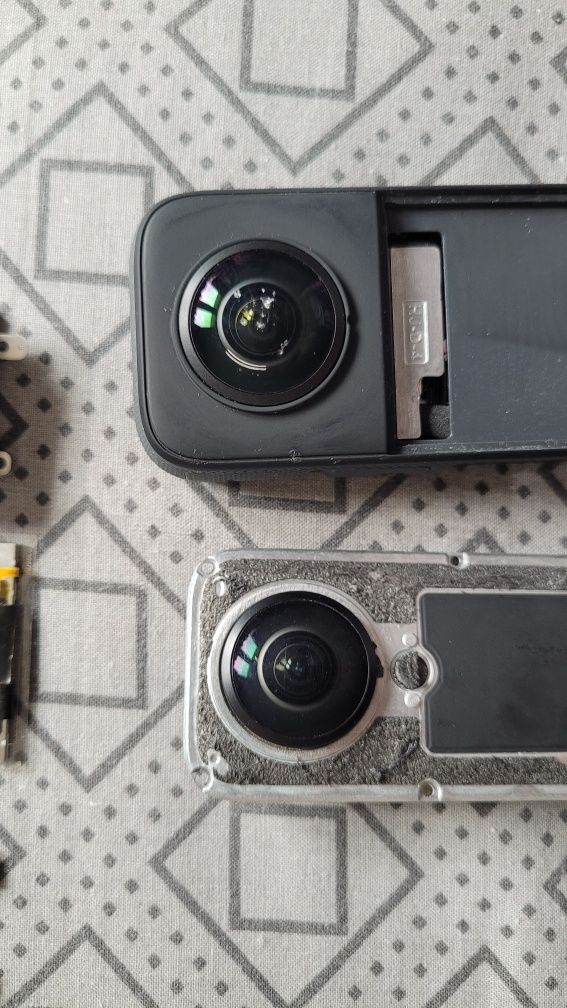 Kamera INSTA360 X3 części obiektyw soczewka