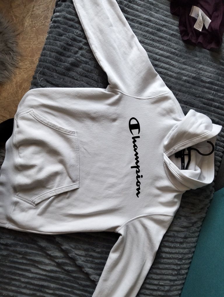 продаю худи champion
