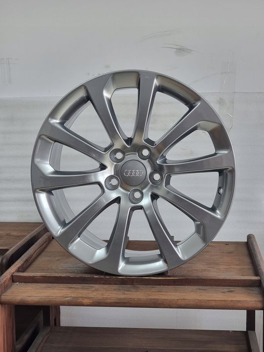 Nowe Koła Zimowe Oryginalne Audi A4 S4 8K B8 18 Cali Barum 2025 Rok