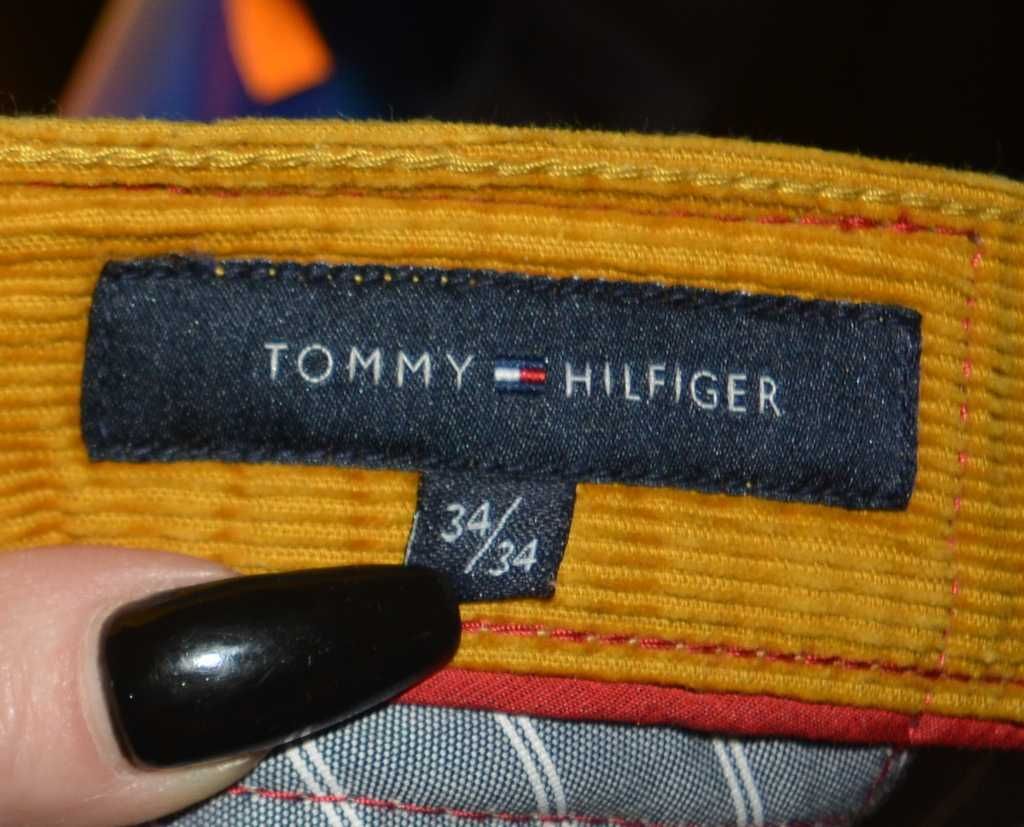 Sztruksowe spodnie Tommy Hilfiger 34/34