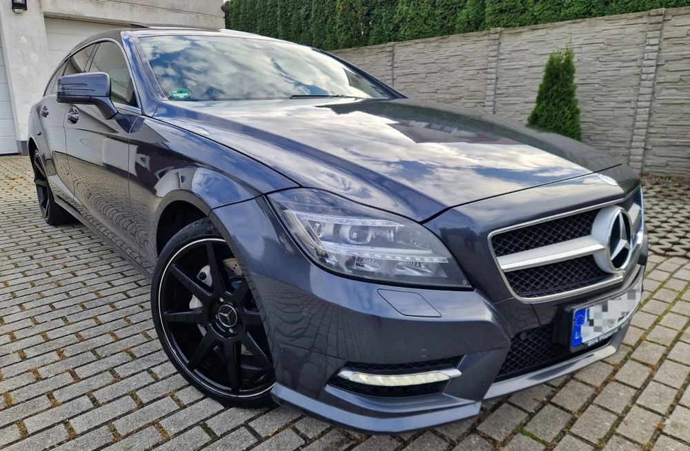 Mercedes-Benz CLS 3.0d AMG Pakiet Kamera Harman Kardon bezwypadek full okazja