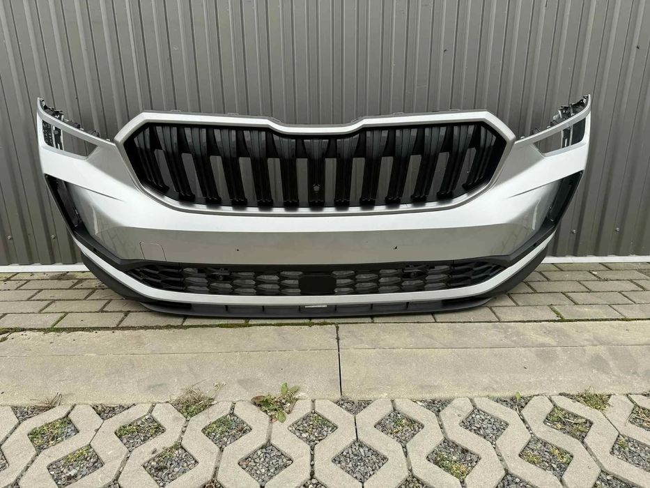 Skoda Kodiaq II Zderzak Przód Przedni Kompletny LF7B 4xPDC Radar Kamera 2024