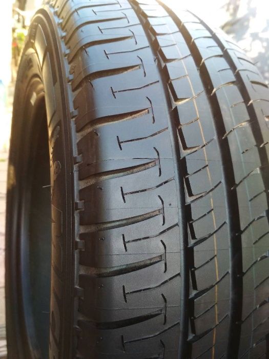 Continental 215/65R16C ContiVanContakt200